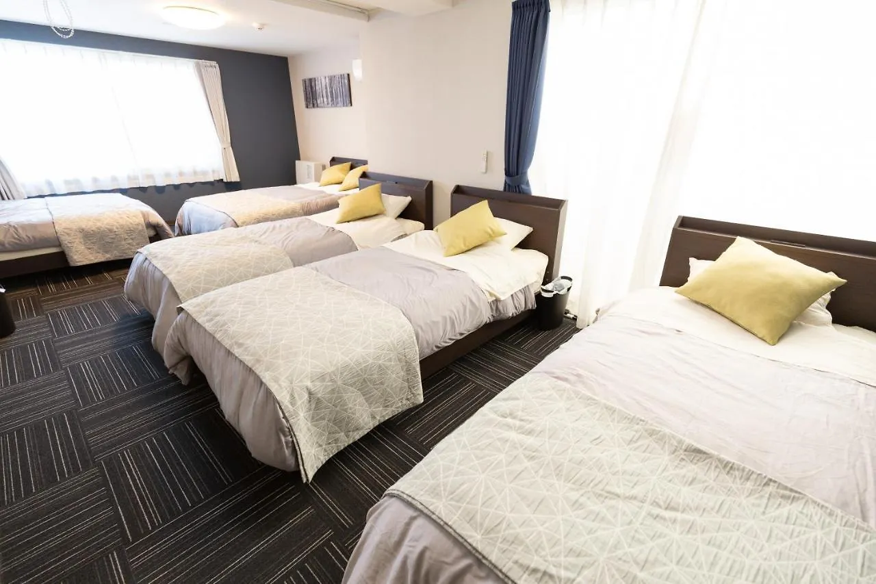 Sapporo Oodori East Hostel